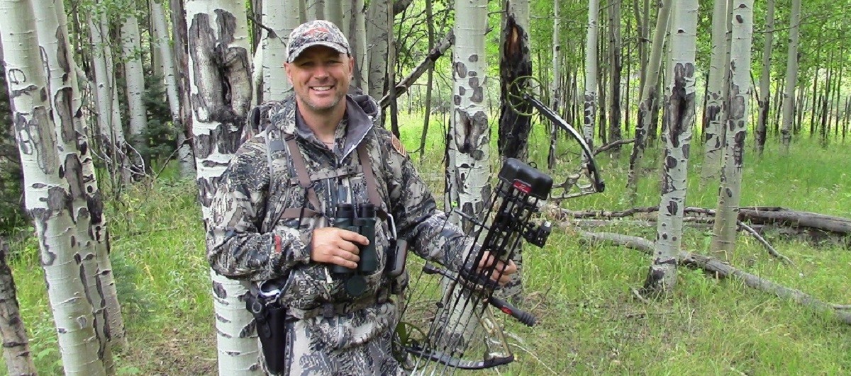 Nick Pinizzotto hunting whitetails