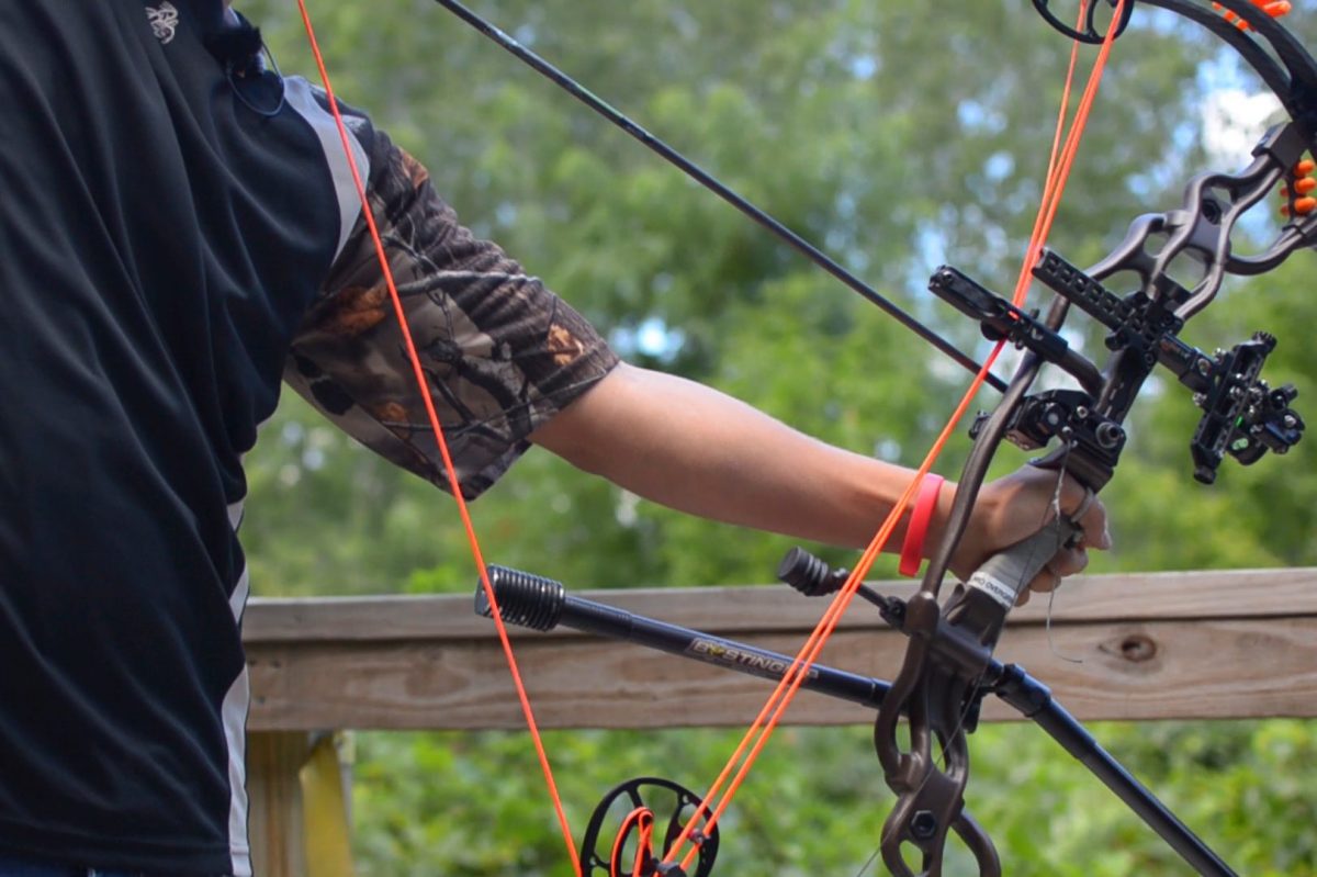 How to Shoot Steep Angled Shots with a Bow - Legendary Whitetails ...